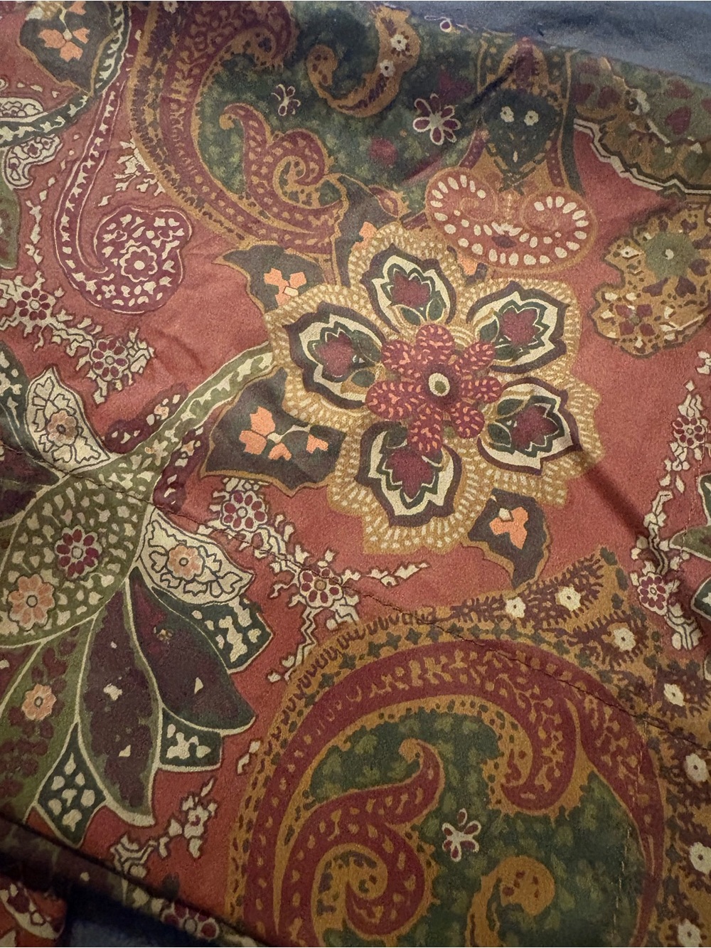 Paisley  vintage valance 2 slip on pockets tobacco ,gold ,burgundy - Picture 2 of 7